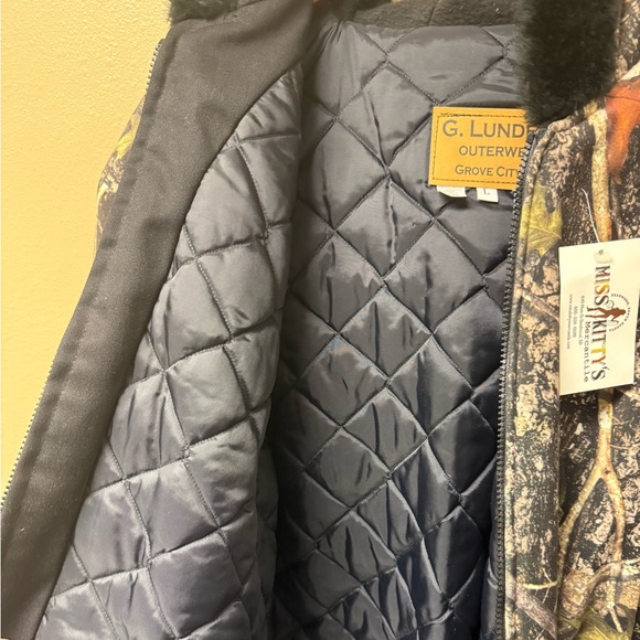 Women’s Hunting Hooded insulated Jacket coat camo with faux fur hood zip large - Picture 9 of 9